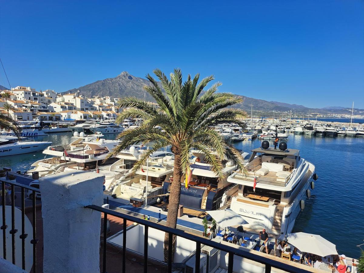 Private In Huge Penthouse 1st Line Puerto Banus, Incredible Views, Jacuzzis Kwatera prywatna *