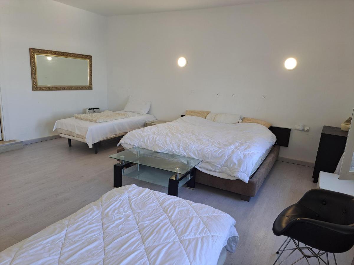 Private In Huge Penthouse 1st Line Puerto Banus, Incredible Views, Jacuzzis Kwatera prywatna *